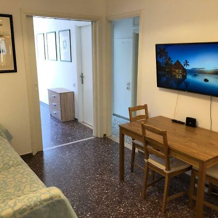 Metaxourgio Spacious Two Bedroom Apartment 아테네 외부 사진